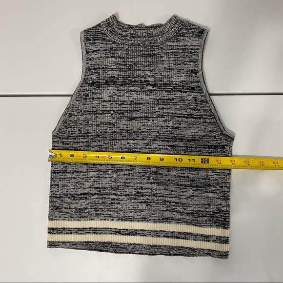 FOREVER 21 SLEEVELESS WOMENS COTTON CROP TOP - Picture 5 of 7